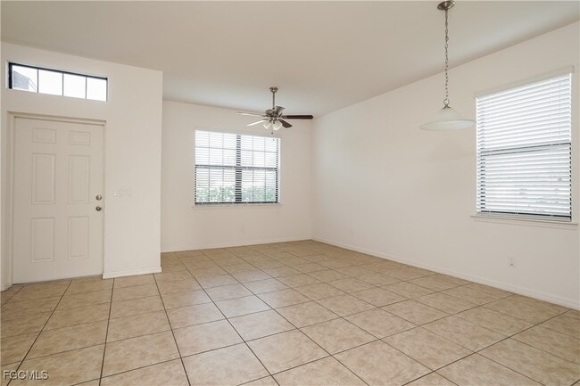 Photo - 2141 SW 3rd Pl