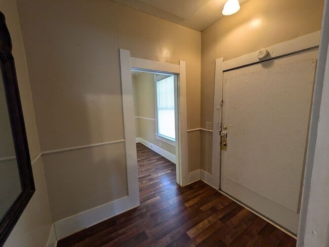 Photo - 2229 Procter St