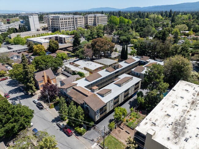 Building Photo - Whispering Pines Apartments