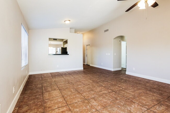 Photo - 3320 W Glass Ln