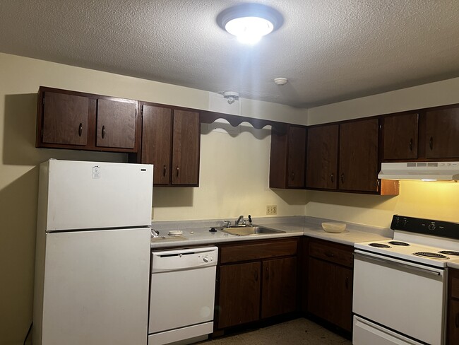 Building Photo - 59 Manchester St Unit 2 Rental