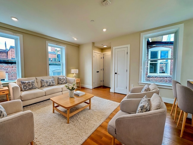 Photo - 64 N Margin St Unit 4R