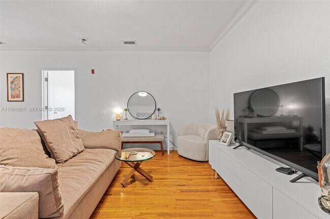 Photo - 45 Antilla Ave Unit 3C