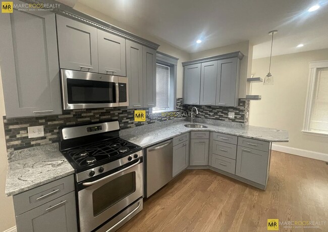 Photo - 78 Summer St