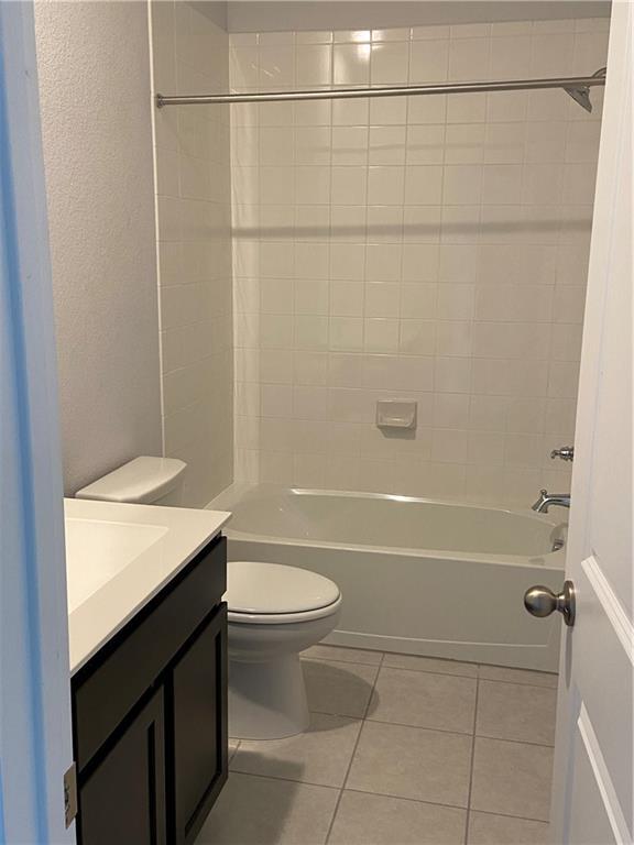 Photo - 481 Leadtree Loop