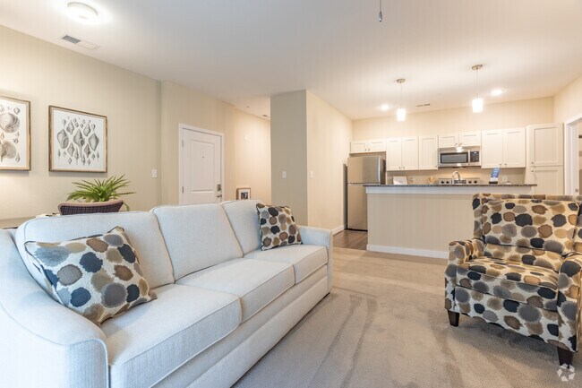 1BR,1BA,-900SF
