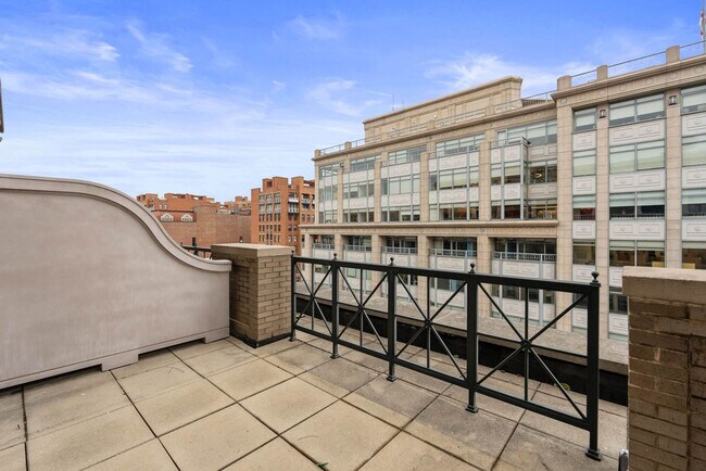 Photo - Penn Quarter Condo Unit 1016