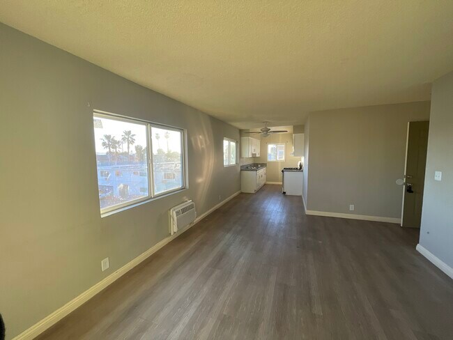 Photo - 8720 Orion Ave Unidad 26