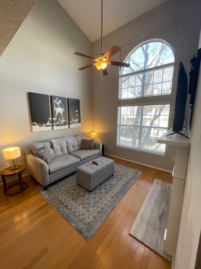 Photo - 3655 Habersham Rd NE Unit 373B