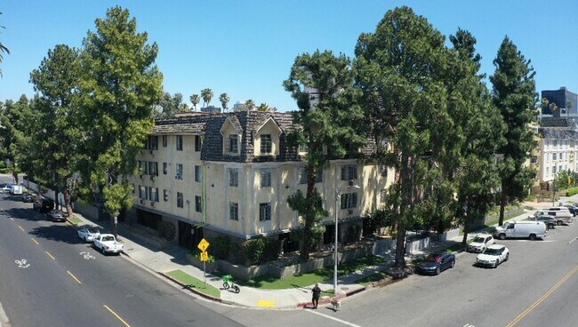 Harvard Apartments