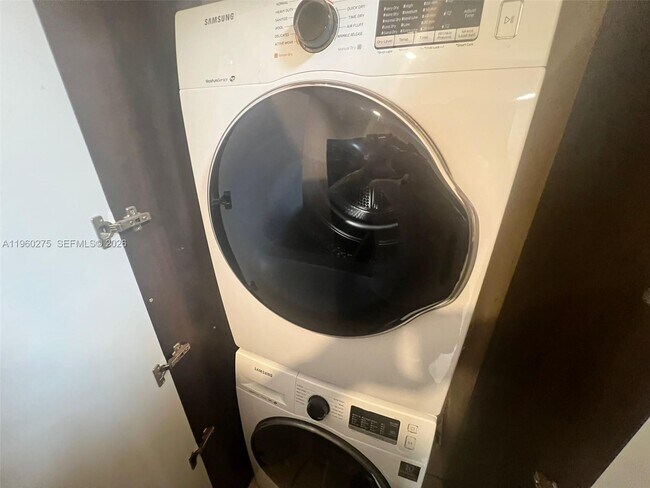 Photo - 3611 SW 117th Ave Unidad 10-303