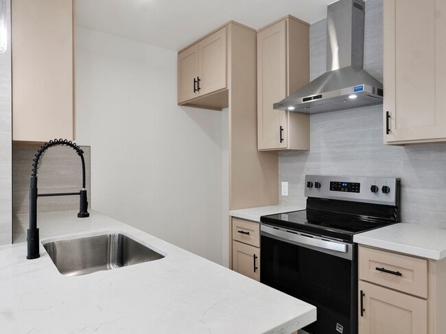 Photo - 20234 Cantara St Unidad 275