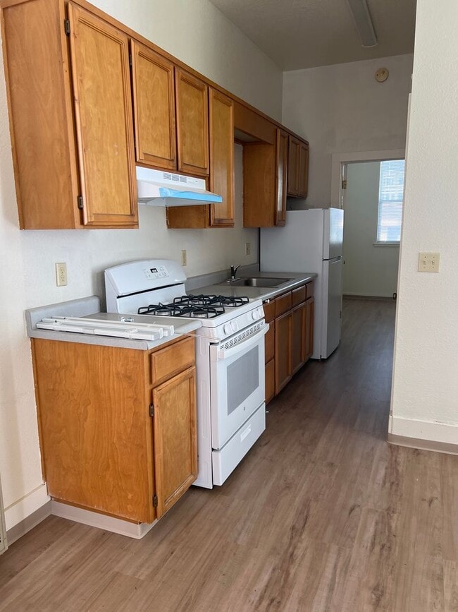 Photo - 588 Meriwether Unidad B