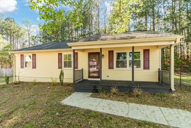 Building Photo - Single Family Home in South Durham- Available Now