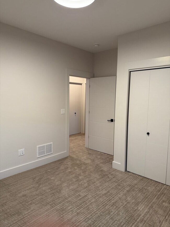 Photo - Beautiful 3 Bedroom 2.5 Bath in Autumn Grove