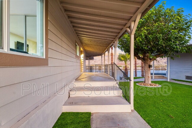 Photo - 437 Riverfront Dr Unit 5