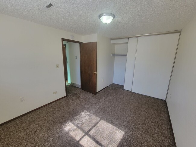 Photo - 1401 E 16th St Unit 1401 East 16th Street