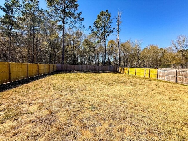Photo - 780 Woodland St