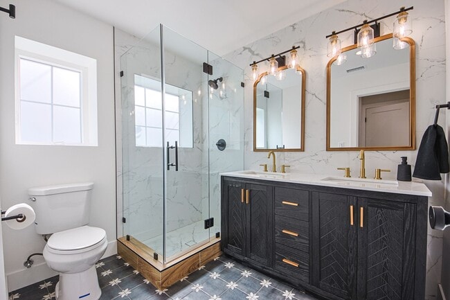 Photo - Chic Fully Renovated Luxury Home in the Burbank Hills! Unit 721