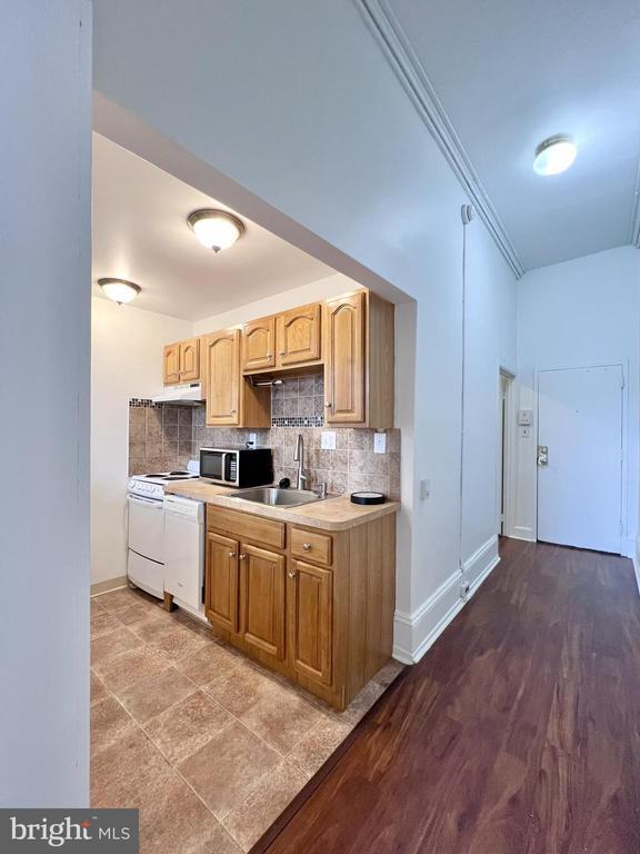 Photo - 849 N 5th St