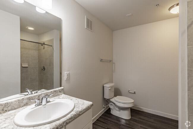 1HAB, 1BA - 632 ft² - Aviator at Brooks