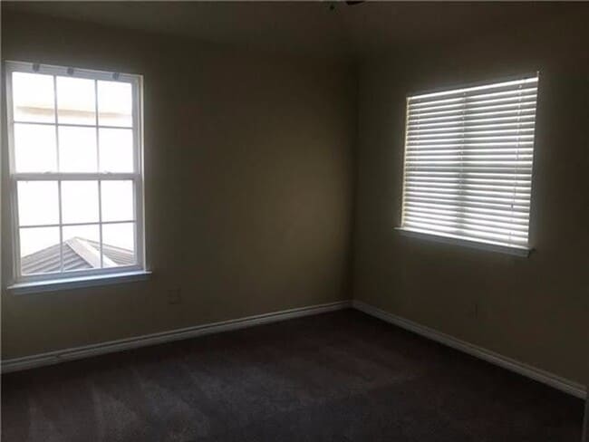 Photo - Great Townhome in Prime Locaton