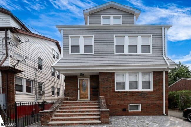 Photo - 90 Norman Rd