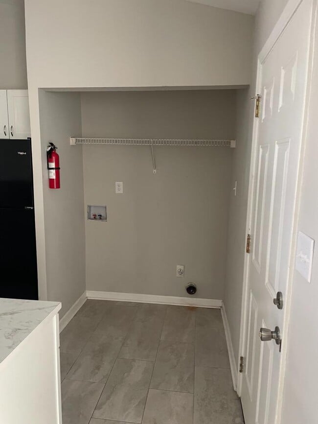 Photo - 6201 Easter Ln