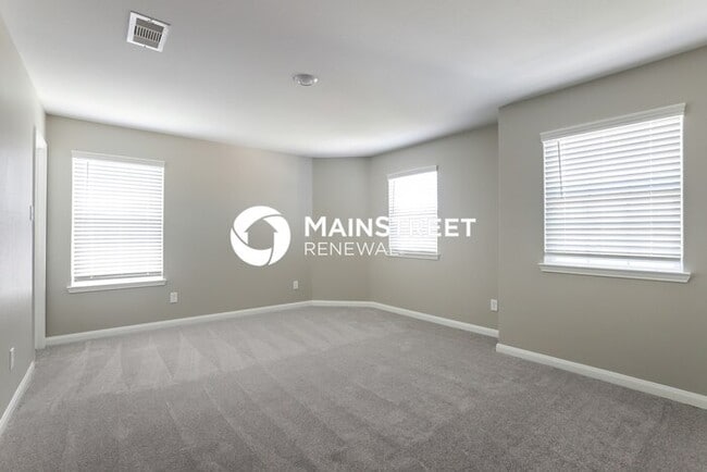 Photo - 5 Bedroom Pet-Friendly Home in Magnolia, TX with Main Street Renewal