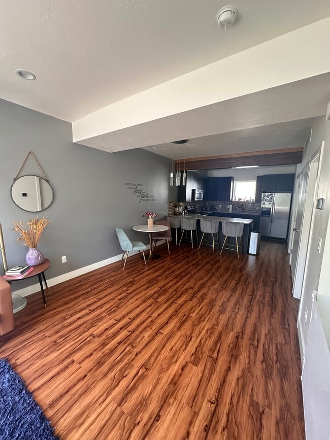 Photo - 1037 W Rooftop Dr