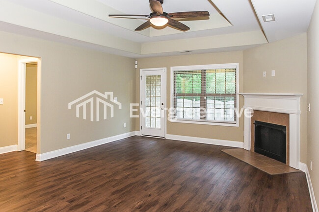 Photo - 3013 Monterey Dr SW