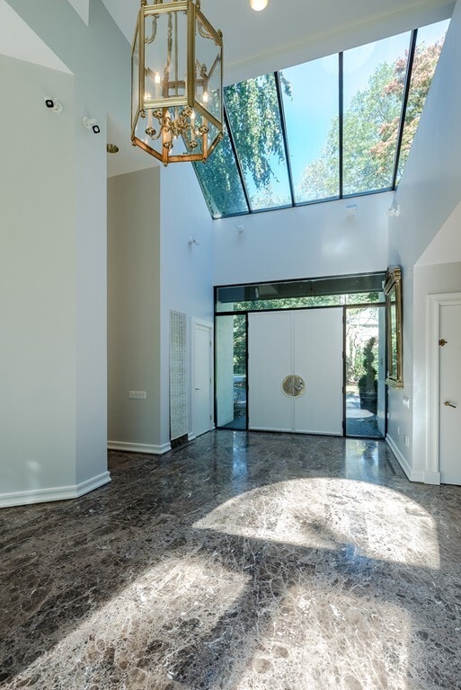 Photo - 132 Yarmouth Rd