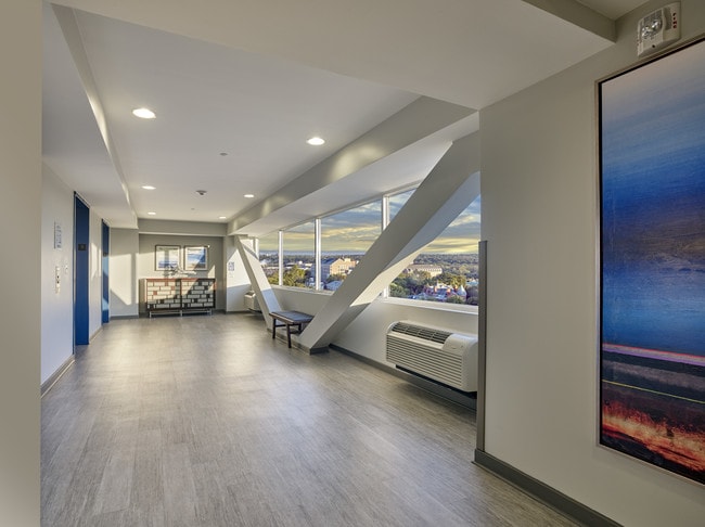 9th Floor