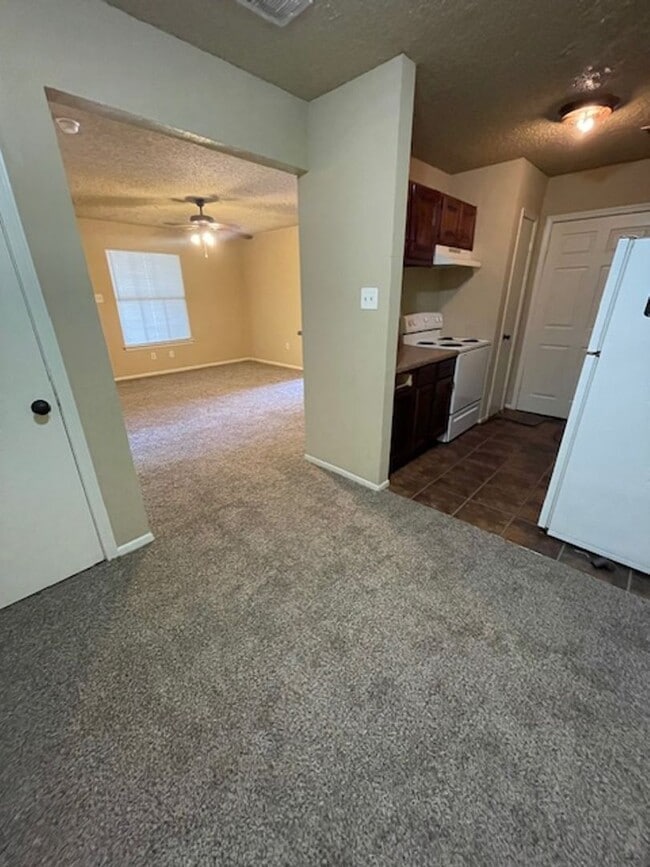 Photo - 843hm Unidad 843D