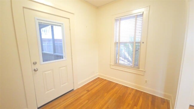 Photo - 800 San Antonio St Unit 506