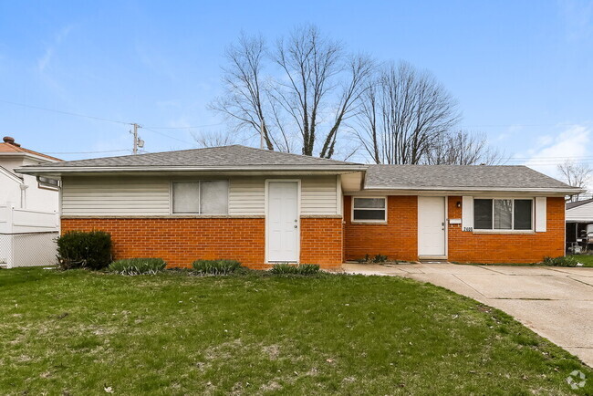 Building Photo - 2400 Lisbon Dr Rental