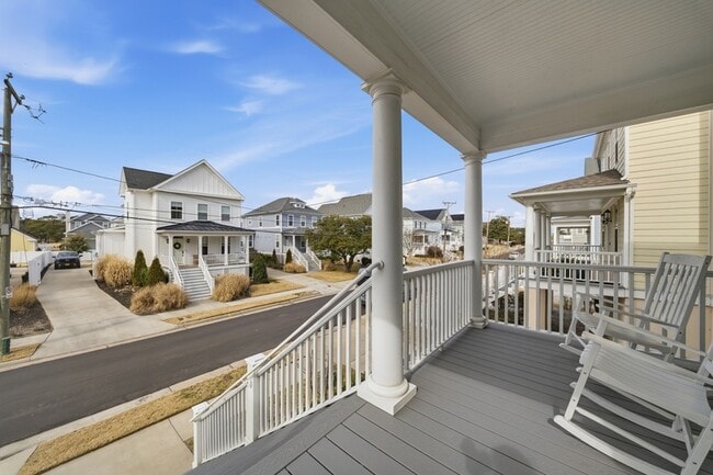 Photo - 9610 7th Bay St