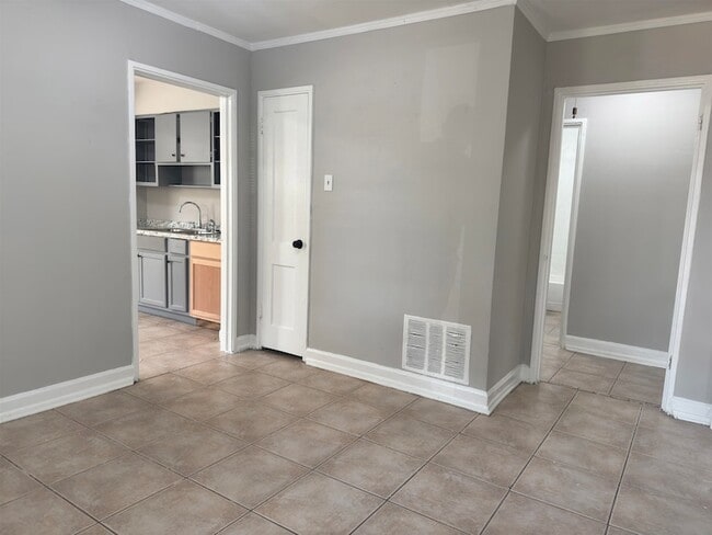 Photo - 1770 Sugarloaf St