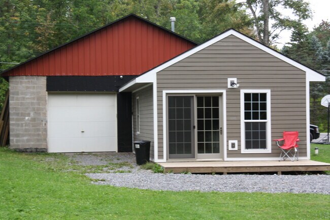 Photo - 8876 Oswego Rd Unidad Apt #3