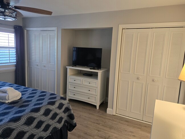 Photo - 26 S Forest Beach Dr Unit #62