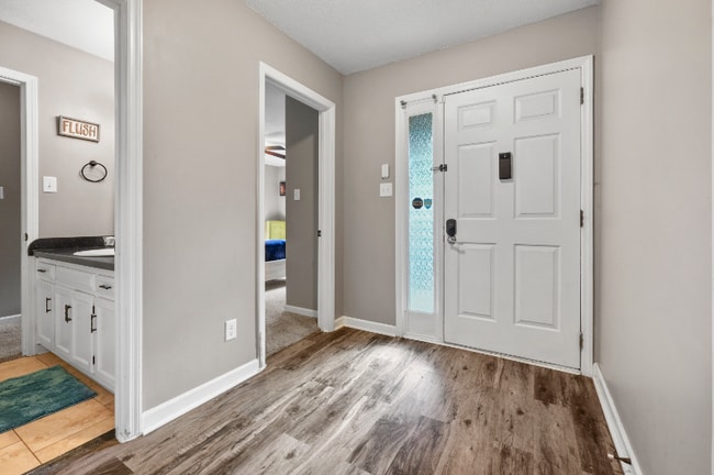 Photo - 2126 Belle Grove Dr SW