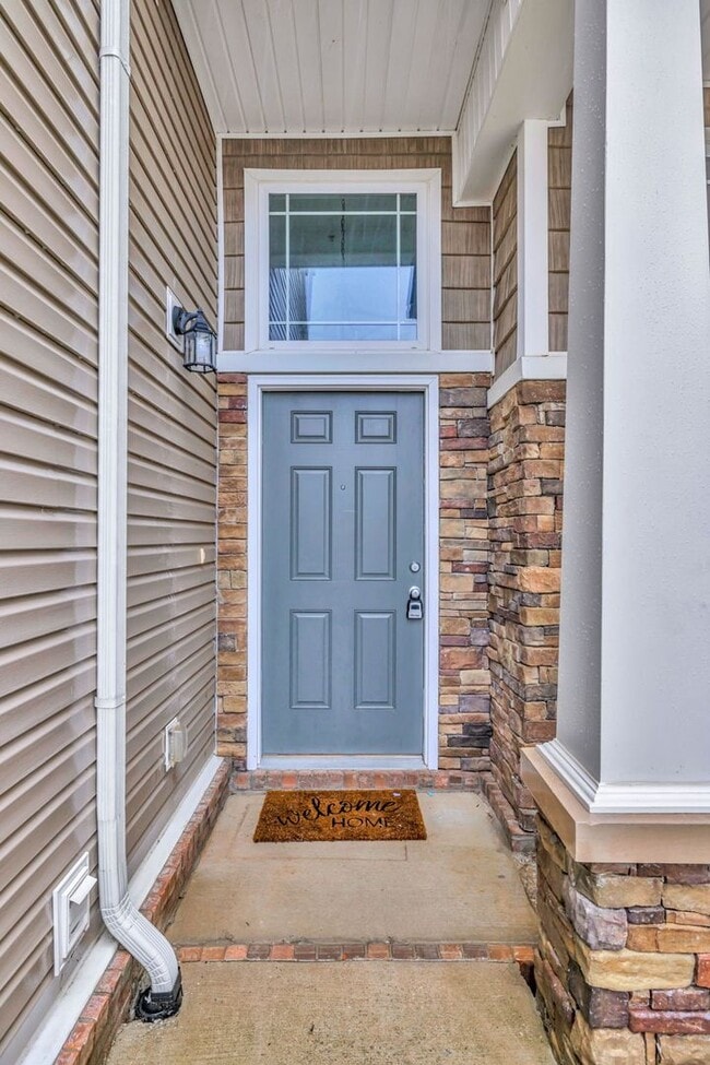 Photo - Move-in Ready Townhome in heart of Spring Hill