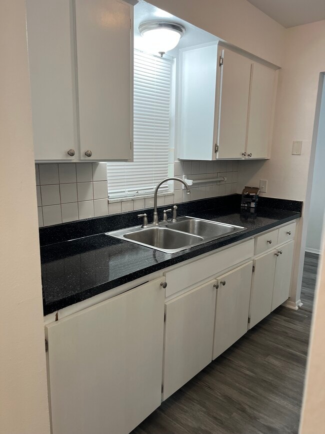 Photo - 5521 Bay Blvd Unit 202