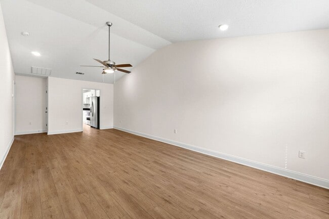 Photo - 2221 Archer Ln