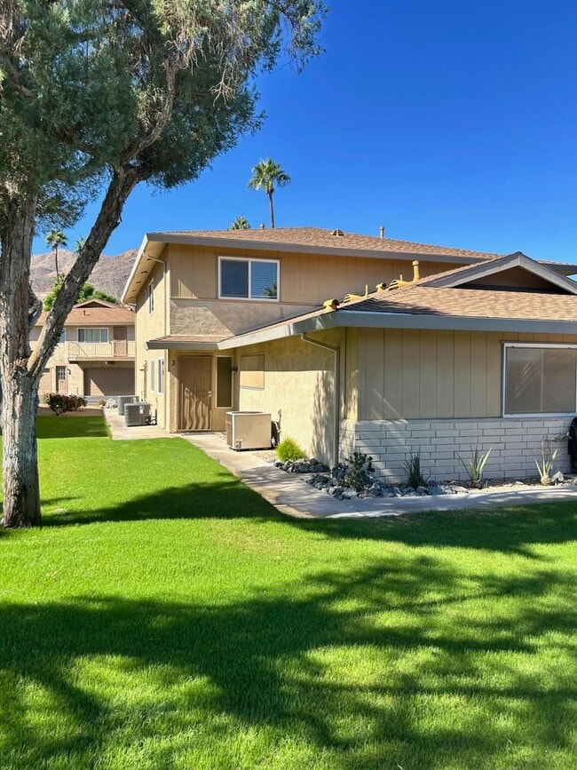 Building Photo - 46917 CA-74 Unit #3