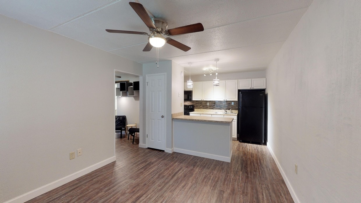 Photo - Edge at 401 Apartments