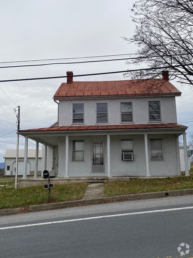 Building Photo - 4357 Roxbury Rd Rental