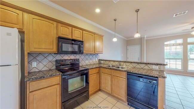 Photo - 305 Holleman Dr E Unit 1306