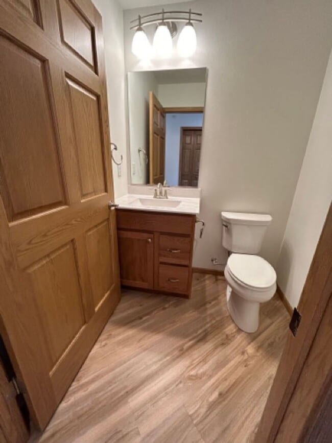 Photo - 1520 Chase St Unit 1520