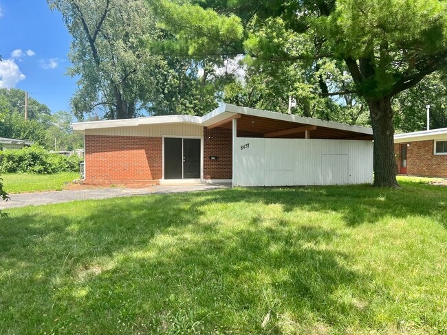 Building Photo - 3 Bedroom, 2 Bath Home for Rent